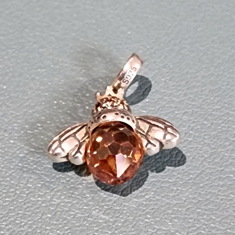 Vintage Sterling Silver Queen Bee Rhinestone Charm Pendant - Picture 6 of 8